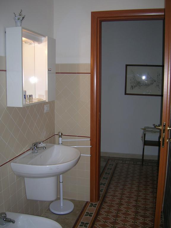 Ex B&B La Bicocca - Via Umberto 15, Iun S1733 Сорсо Екстериор снимка